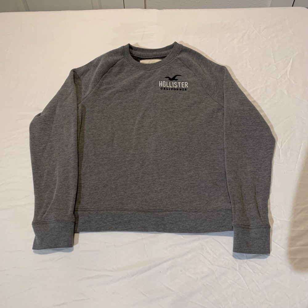 Hollister California Mens M Heather Gray Embroidered Logo Crewneck Sweatshirt